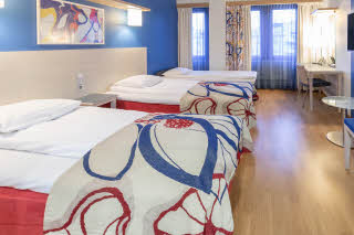 Copyright: Annabelle Antas Standard Family Three room